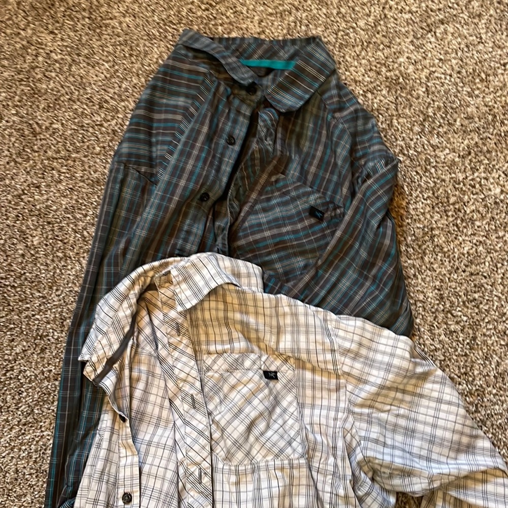 Arc’teryx Large plaid pattern shirts